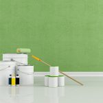 带油漆桶的绿色油漆房间-了解更多关于绿色水性涂料的植物基添加剂